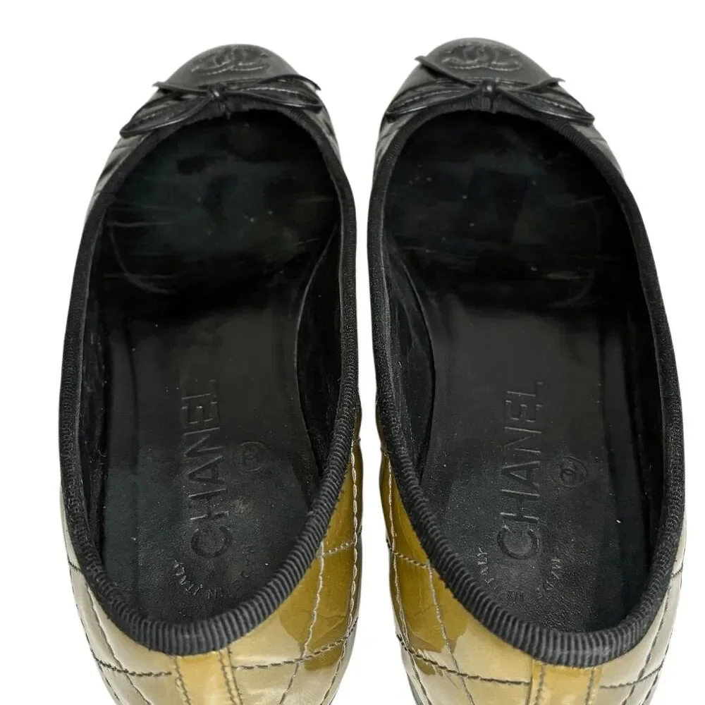 Chanel G26250 Ballet Flats EU 37 Black Patent Cap Toe CC Bow w/ Box Dust Bags